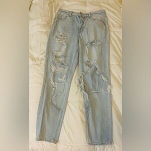 American Eagle Womens Mom Jeans sz 4 28x28 Destroyed Light Blue